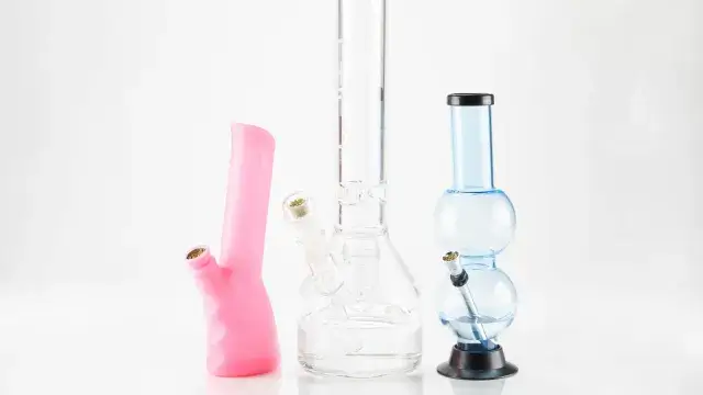 Does The Shape Of A Bong Matter?